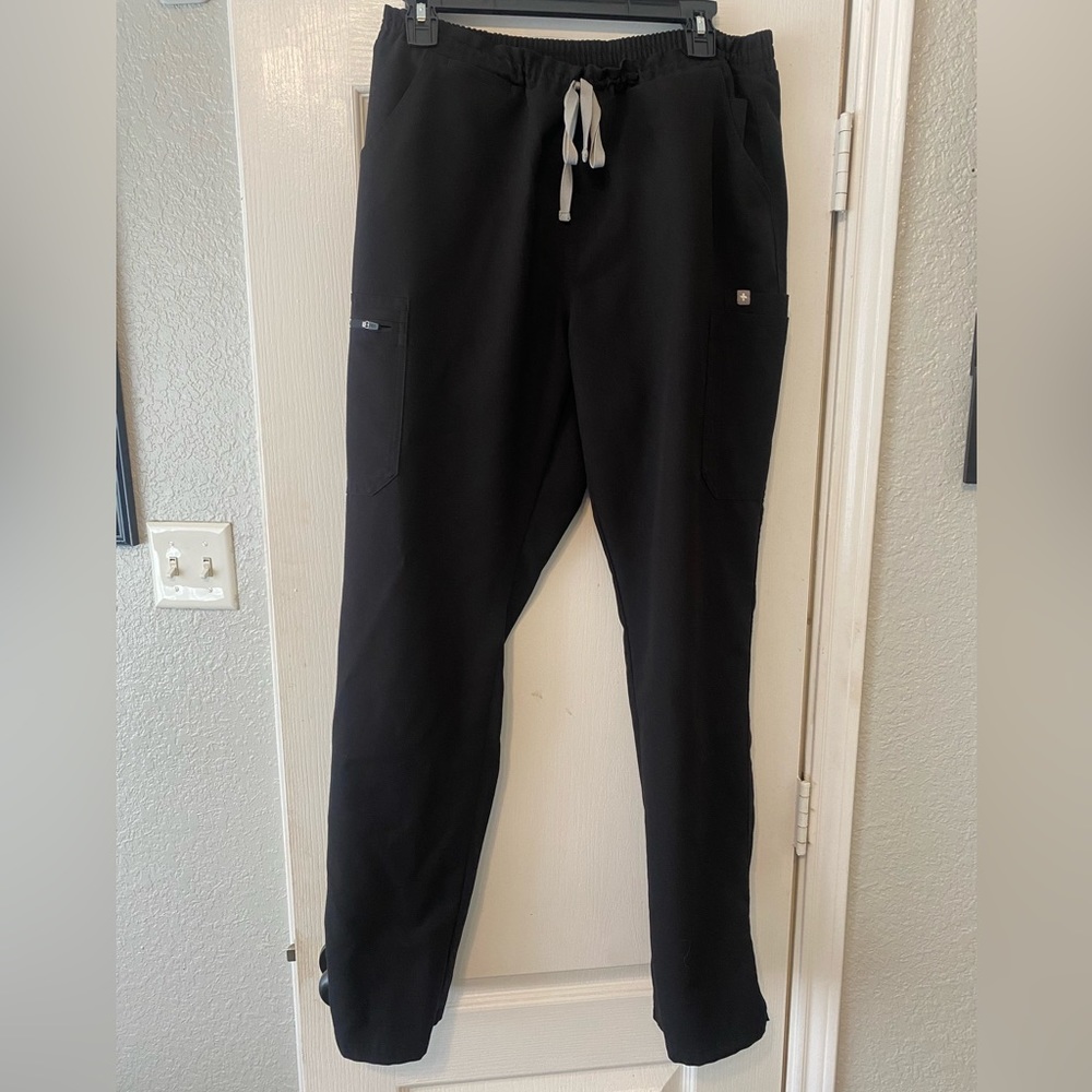 FIGS Scrub Pants!